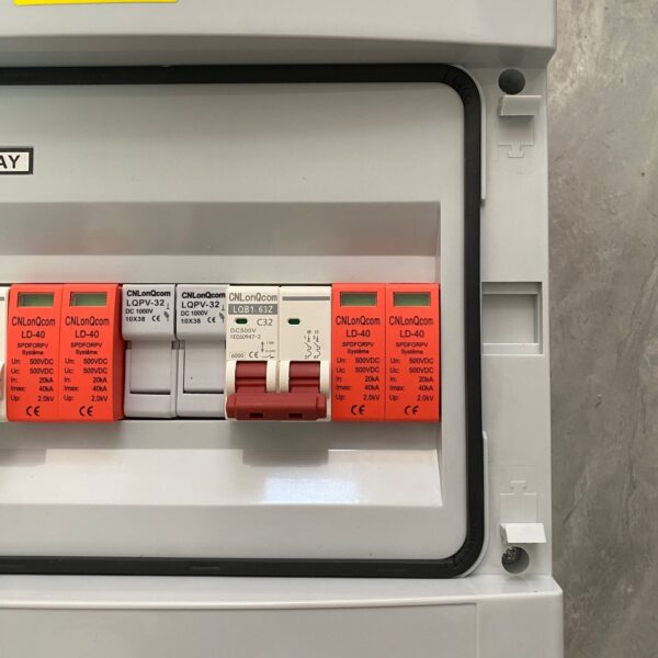 YanGao Box PV Power Solar System AC/DC Circuit Breaker Distribution Box - Image 4
