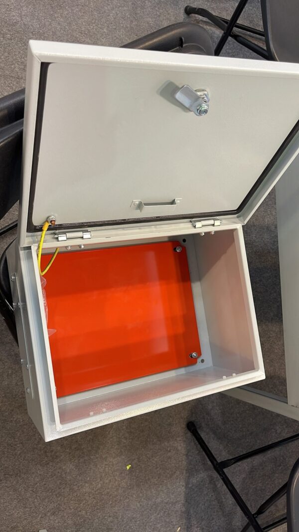YanGao Box IP54 IP65 Enclosures Waterproof Distribution Box Electric Panel Electrical Box - Image 7